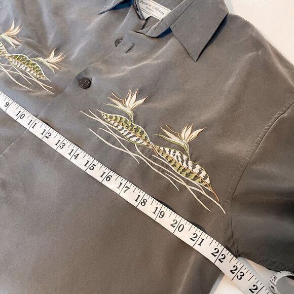 Paradise Collection Hawaiian Style Short Sleeved Button Down Shirt M - Picture 8 of 8